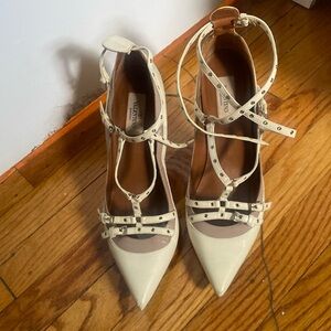 Valentino size 40 cream/tan strappy stilettos